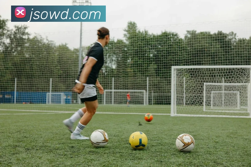 问鼎28APP 体育赛事宣传图